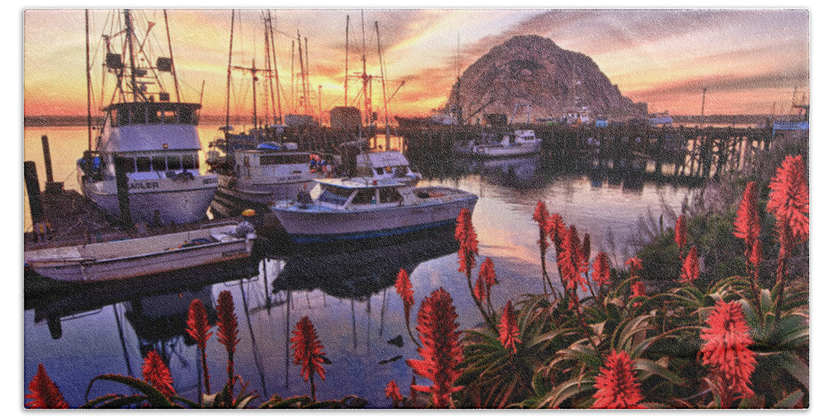 Sunset Hand Towel featuring the photograph Beautiful Morro Bay by Beth Sargent