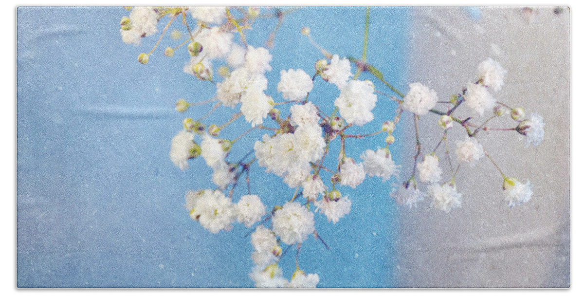 Flowers Bath Towel featuring the photograph Blue Morning by Lyn Randle