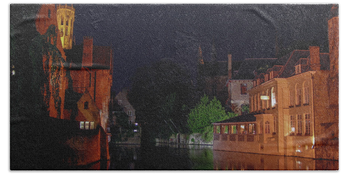 Bruges Bath Towel featuring the photograph Bruges by David Gleeson