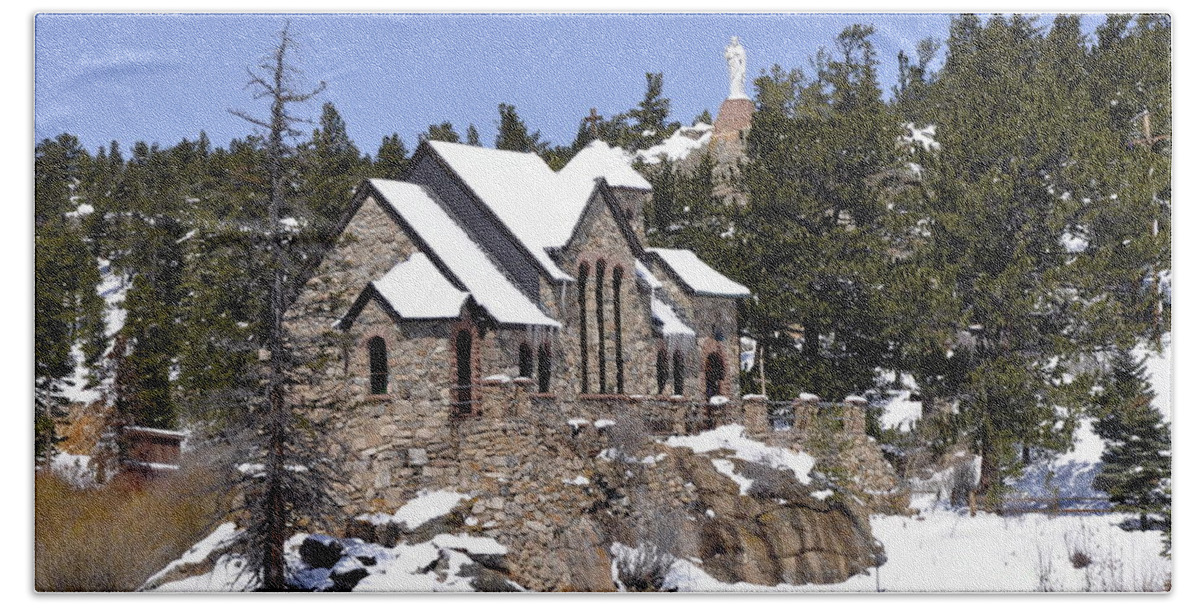 Church Bath Towel featuring the photograph Chapel on the Rocks No. 3 by Dorrene BrownButterfield
