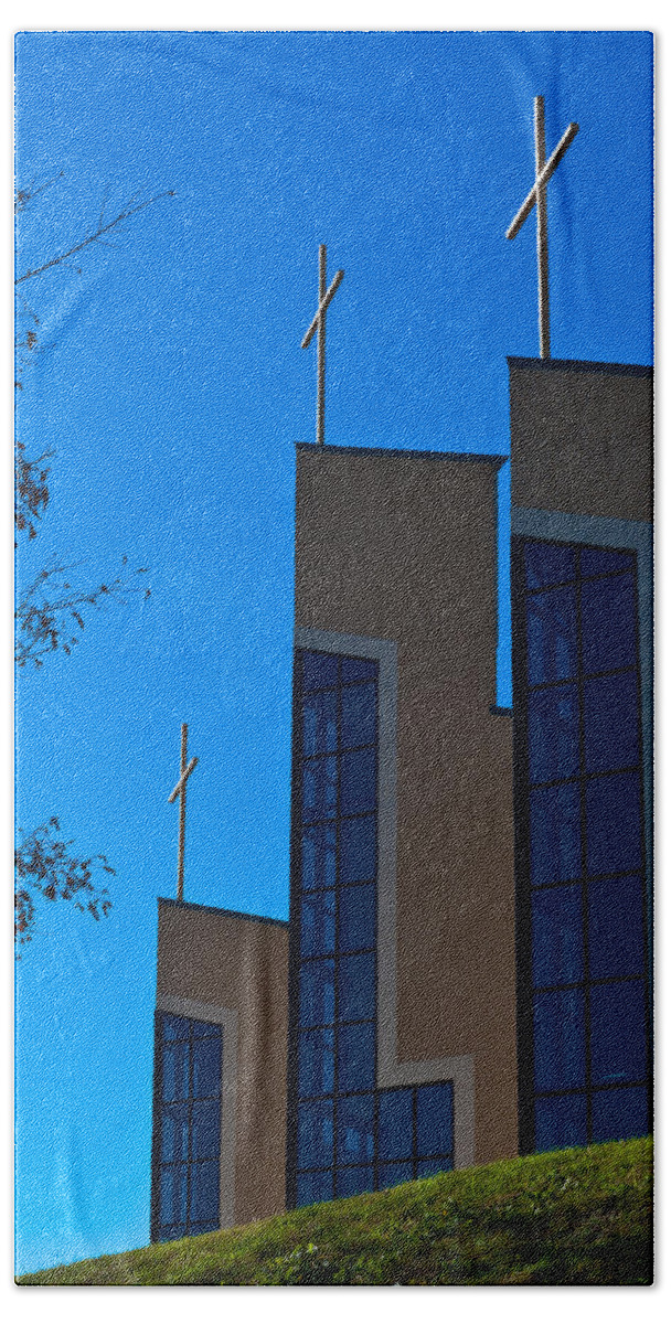 Church Bath Towel featuring the photograph Crosses of Livingway Church by Ed Gleichman