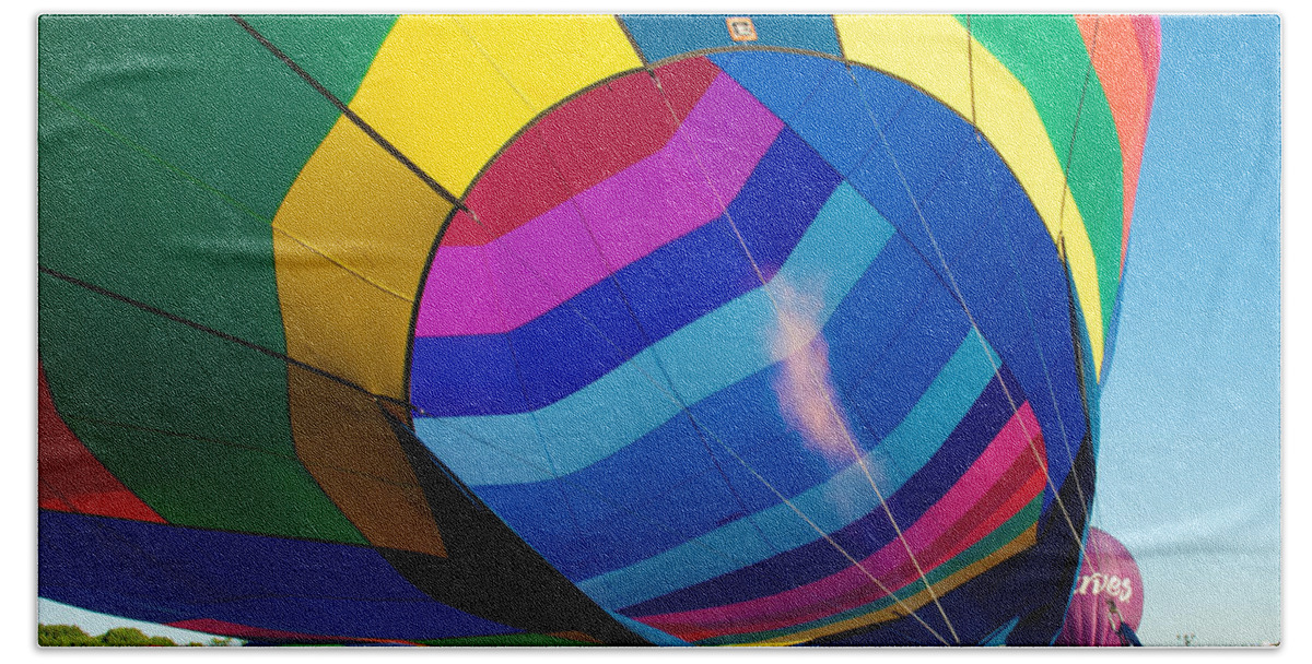 Hot Air Balloons Bath Towel featuring the photograph Filler up by Mark Dodd