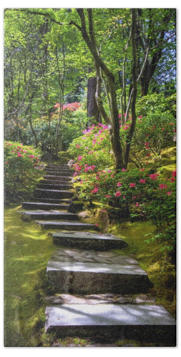 Hdr Hand Towel featuring the photograph Garden Path by Brad Granger