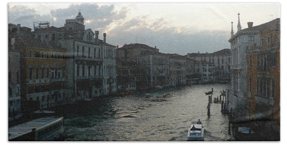 Grand Hand Towel featuring the photograph Grand Canal at Dusk by Laurel Best