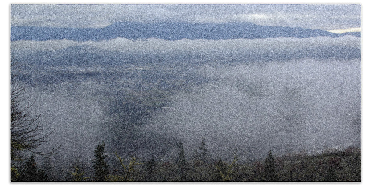 Weather Bath Towel featuring the photograph Grants Pass Weather by Mick Anderson