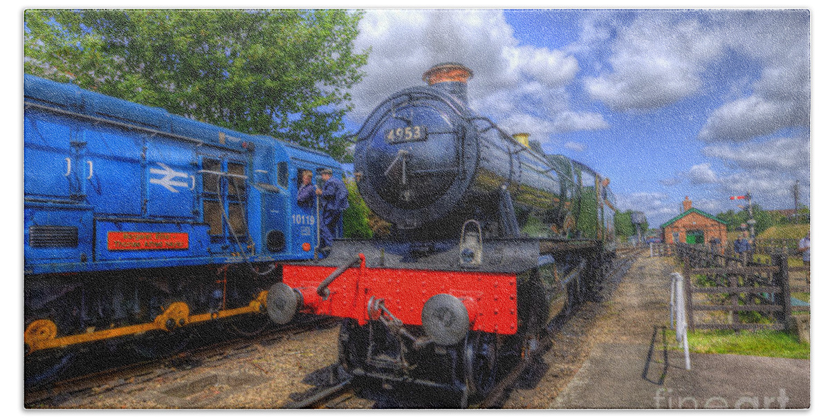 Art Bath Towel featuring the photograph GWR 4900 Class 4953 Pitchford Hall by Yhun Suarez