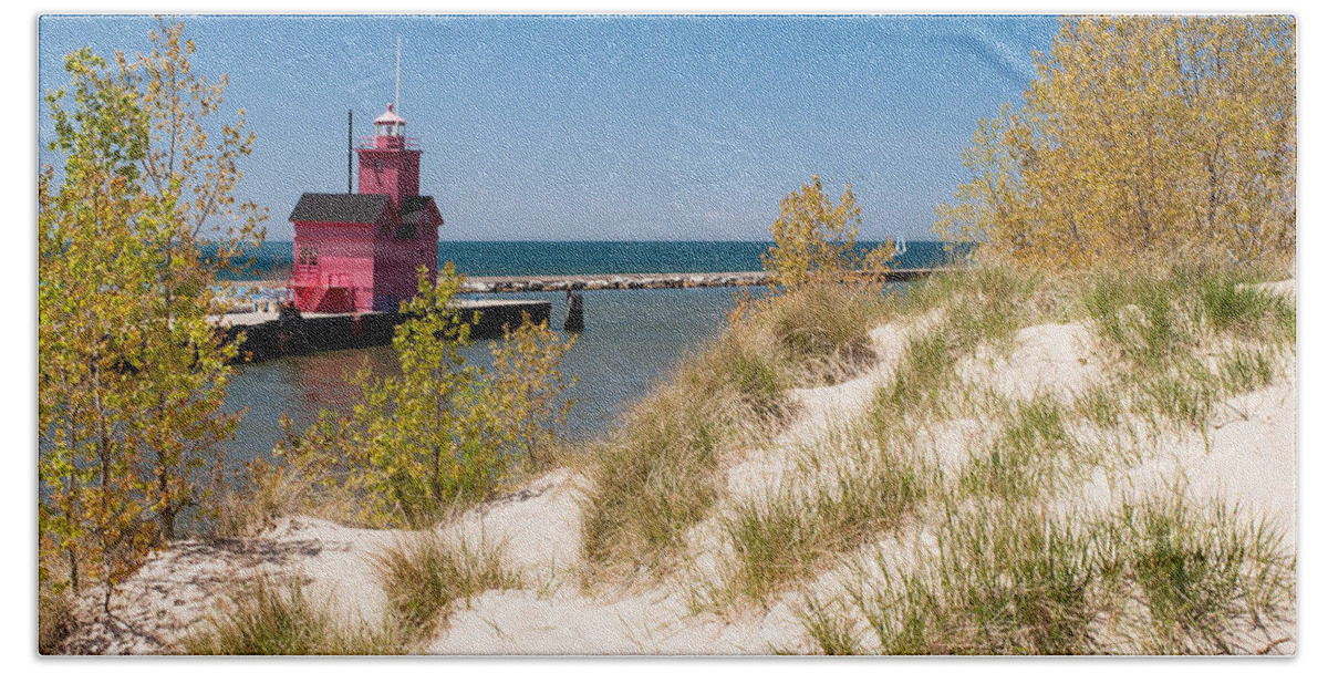 Holland Bath Towel featuring the photograph Holland MI Lighthouse by Larry Carr