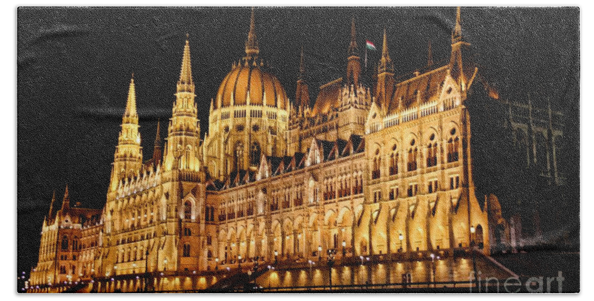 Hungarian Parliament Building Bath Towel featuring the photograph Hungarian Parliament Building by Mariola Bitner