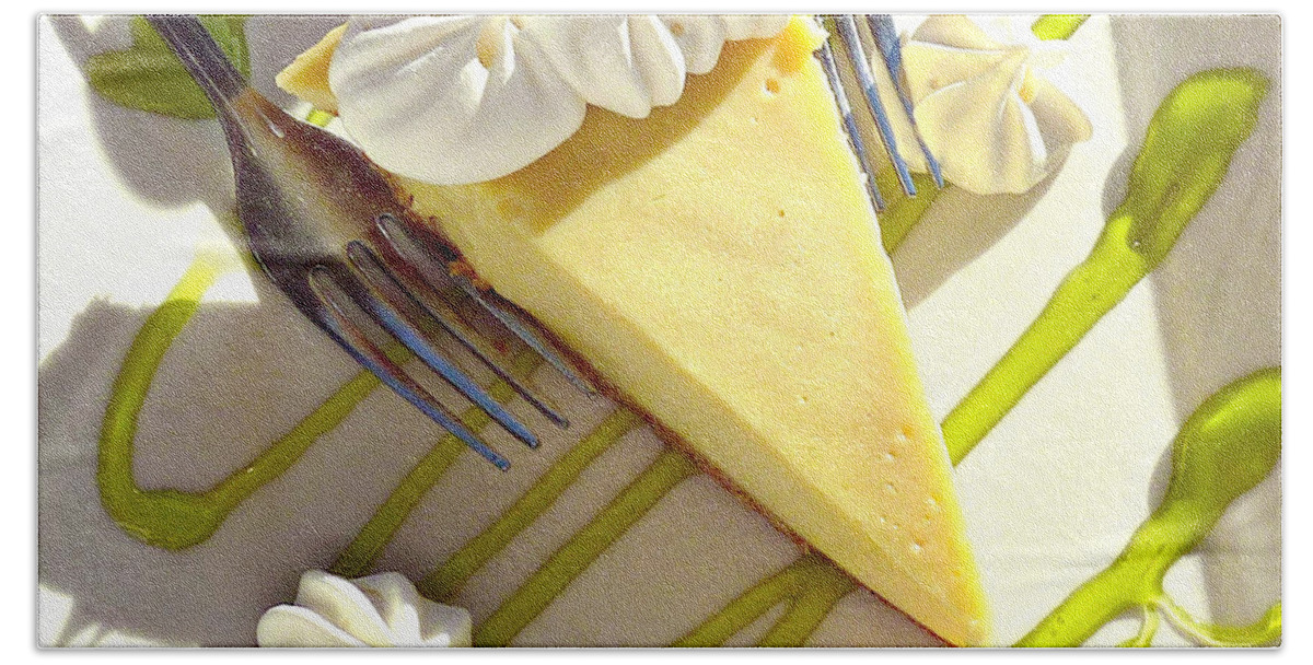 Pie Bath Towel featuring the photograph Key Lime Pie by Jo Sheehan