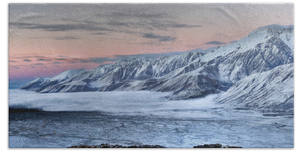 00445376 Hand Towel featuring the photograph Lake Pukaki With Ben Ohau Range by Colin Monteath