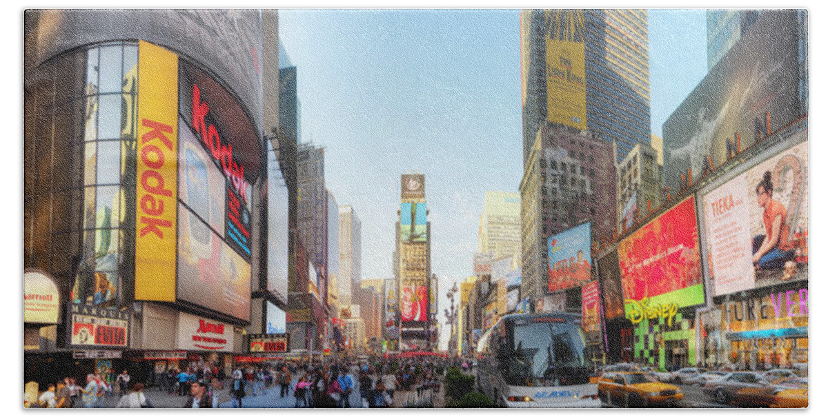 Art Bath Towel featuring the photograph NYC Times Square by Yhun Suarez