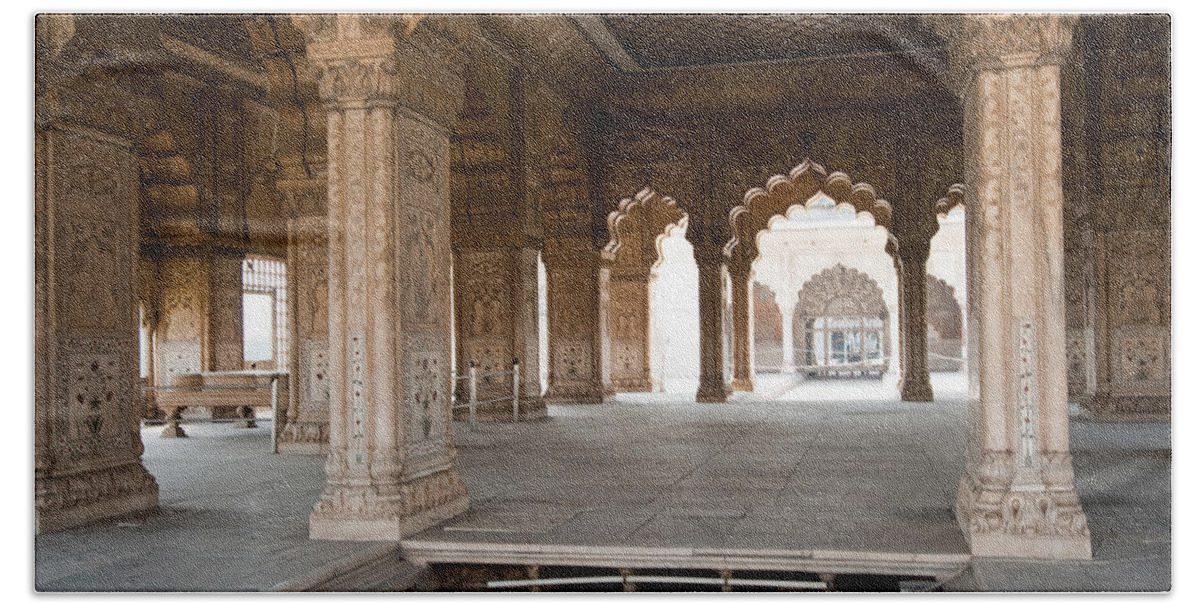 Monument Bath Towel featuring the photograph Pillars of building inside Red Fort by Ashish Agarwal