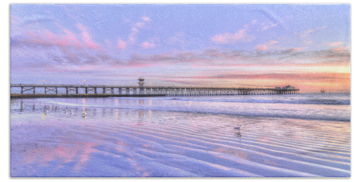 Seal Beach Pier Bath Towel featuring the photograph Purple Sunset by Richard Omura