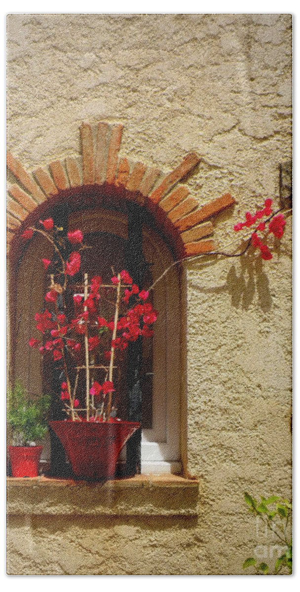 Window Bath Towel featuring the photograph Red Bougainvillea in Window by Lainie Wrightson
