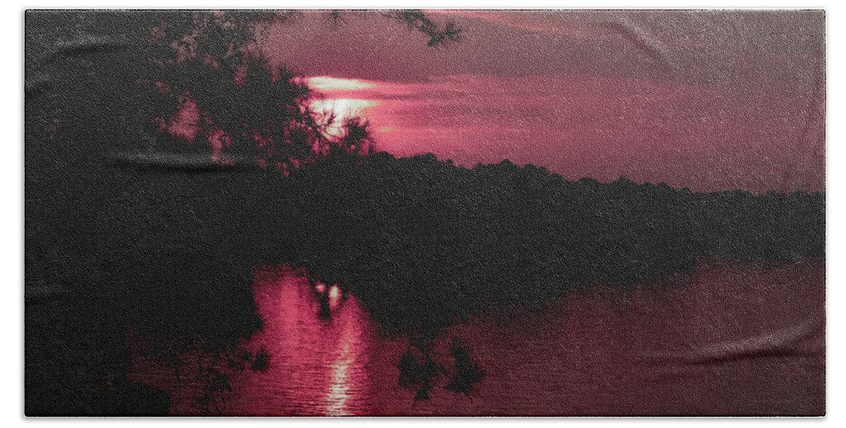 Sunset Bath Towel featuring the photograph Red Sky at Night by Shannon Harrington