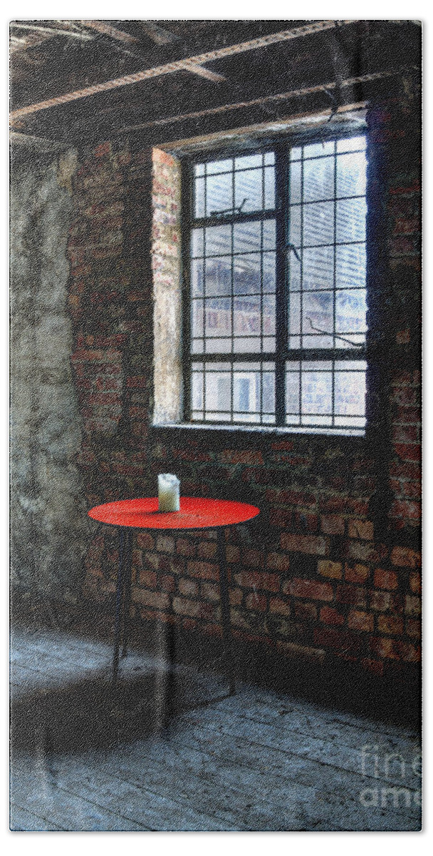 Abandoned Hand Towel featuring the photograph Red table by Steev Stamford