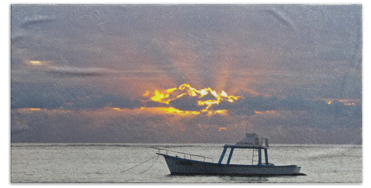Photography Bath Towel featuring the photograph Sunrise - Puerto Morelos by Sean Griffin