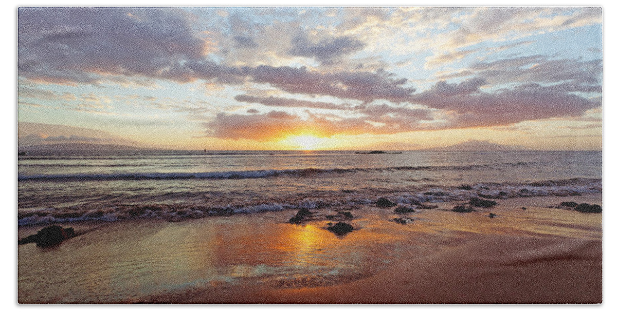 Beaches Bath Towel featuring the photograph Sunset at Cove Park by David Olsen