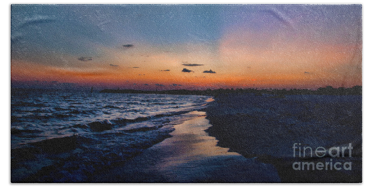 Beach Hand Towel featuring the photograph Sunset on the Beach by Susan Cliett