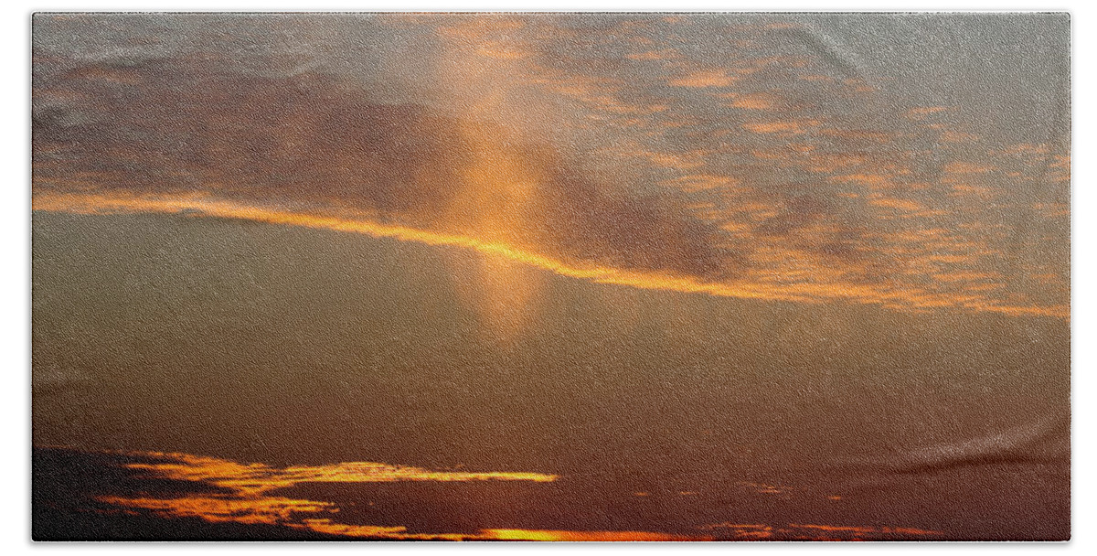 Sky Bath Towel featuring the photograph Sunset With Mist by Daniel Reed
