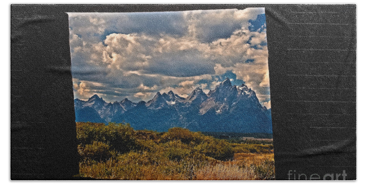 Homestead Bath Towel featuring the photograph The View by Robert Bales