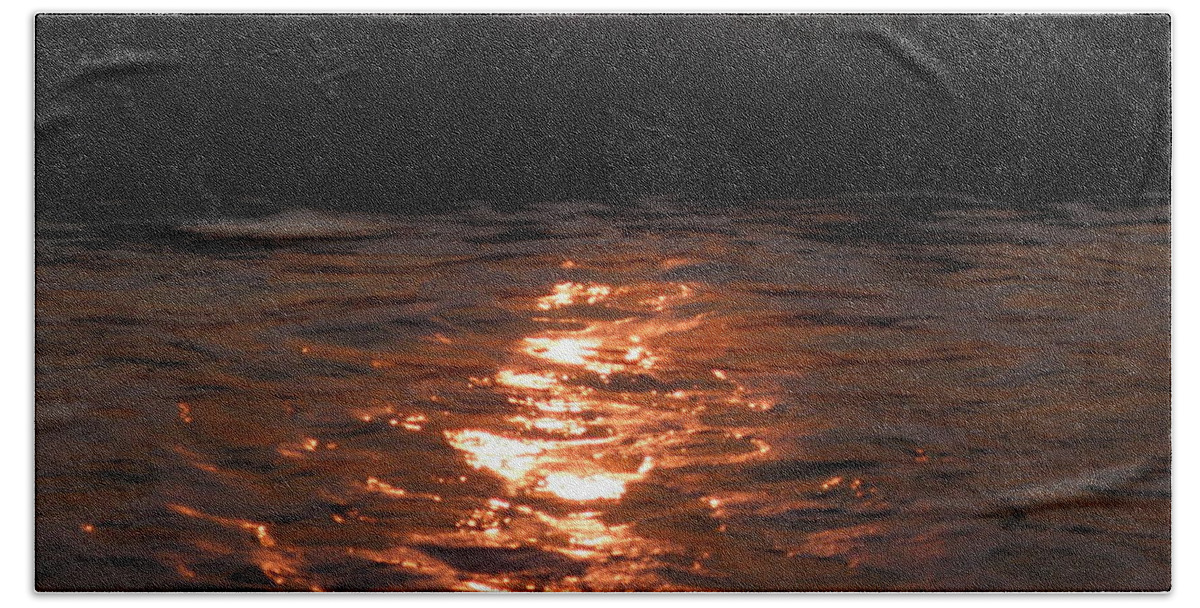 Wave Bath Towel featuring the photograph Wave Reflections At Sunrise by Kim Galluzzo