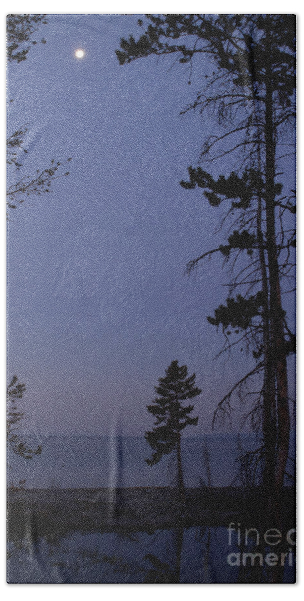 Full Moon Bath Towel featuring the photograph Yellowstone Lake And Moon by J L Woody Wooden