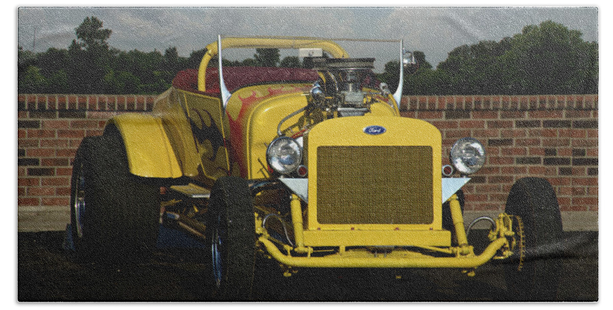1928 Bath Towel featuring the photograph 1928 Ford Bucket T Hot Rod by Tim McCullough