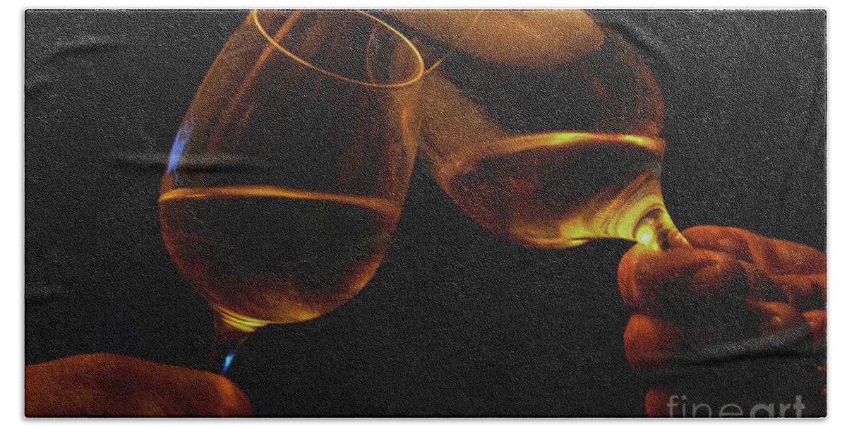 Alcohol Bath Towel featuring the photograph Cheers #1 by Patricia Hofmeester