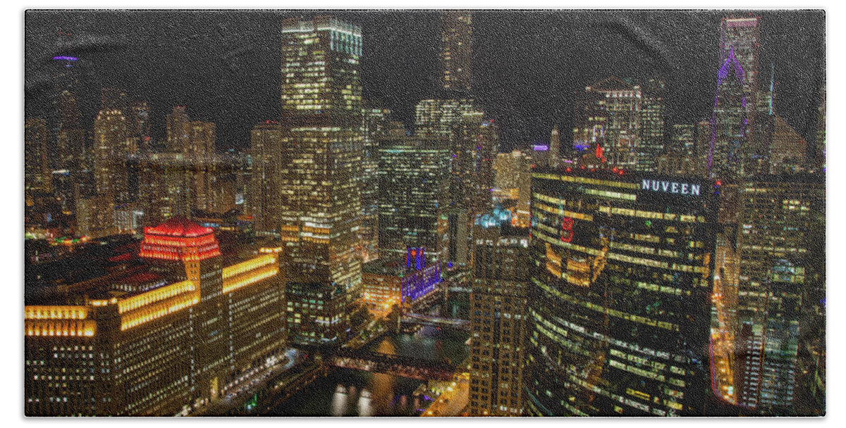 Raf Winterpacht Hand Towel featuring the photograph Chicago Nightscape #1 by Raf Winterpacht