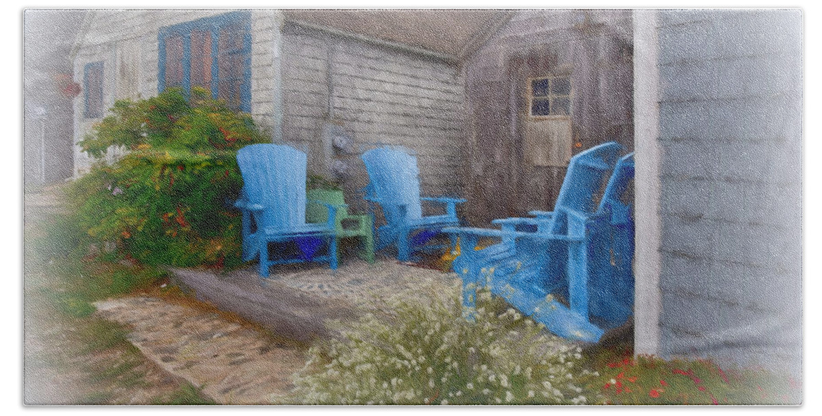 Chairs Bath Towel featuring the photograph Hampton View #1 by Tricia Marchlik