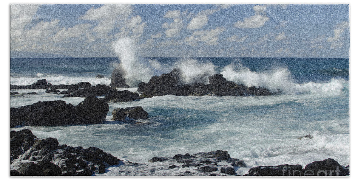 Beach Bath Towel featuring the photograph Hookipa Maui Hawaii #2 by Sharon Mau