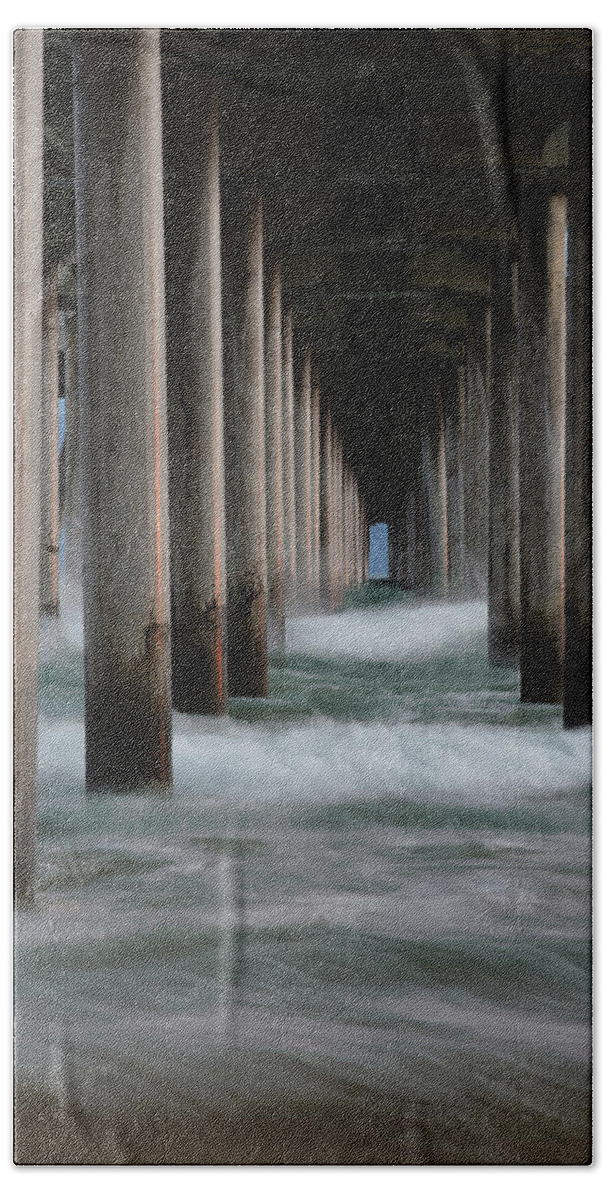 Arches Bath Towel featuring the photograph Infinity #1 by Edgars Erglis
