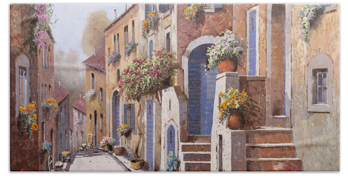 Street Scene Hand Towel featuring the painting I Gradini Al Sole by Guido Borelli