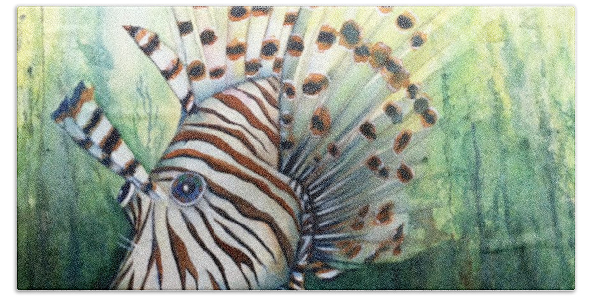 Lionfish Bath Towel featuring the painting Lionfish by Midge Pippel