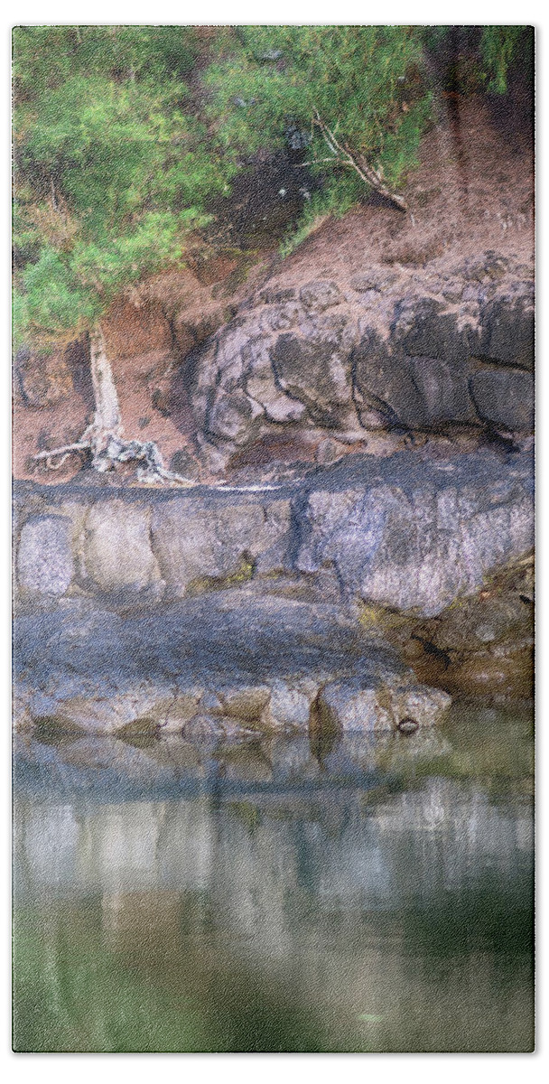 Hawaii Hand Towel featuring the photograph Morning Reflections #1 by Jason Wolters
