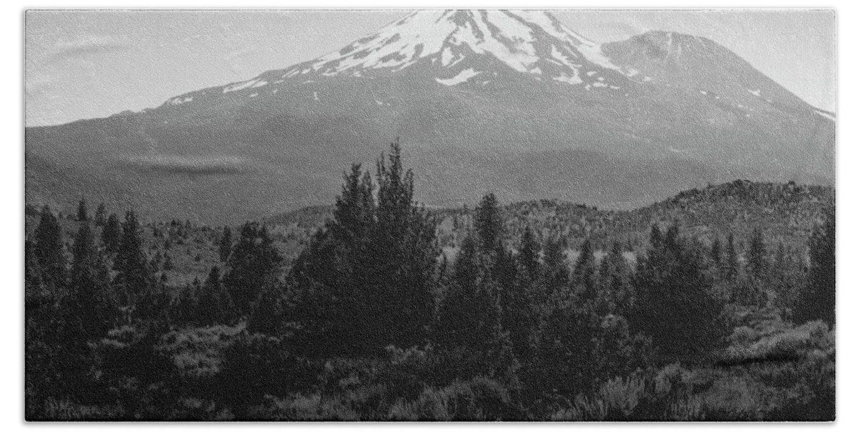 Mountain Bath Towel featuring the photograph Mount Shasta and Shastina #1 by Frank Wilson