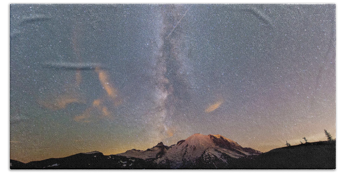 Landscape Bath Towel featuring the photograph Mt.Rainier with Milky way #1 by Hisao Mogi