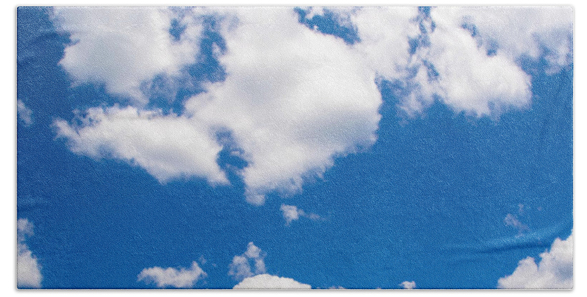 Nature Bath Towel featuring the photograph Up in the sky #1 by Andrea Anderegg