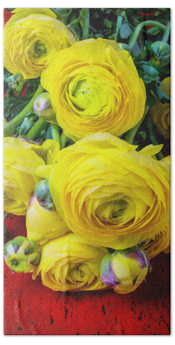 Yellow Bath Towel featuring the photograph Yellow Ranunculus #4 by Garry Gay