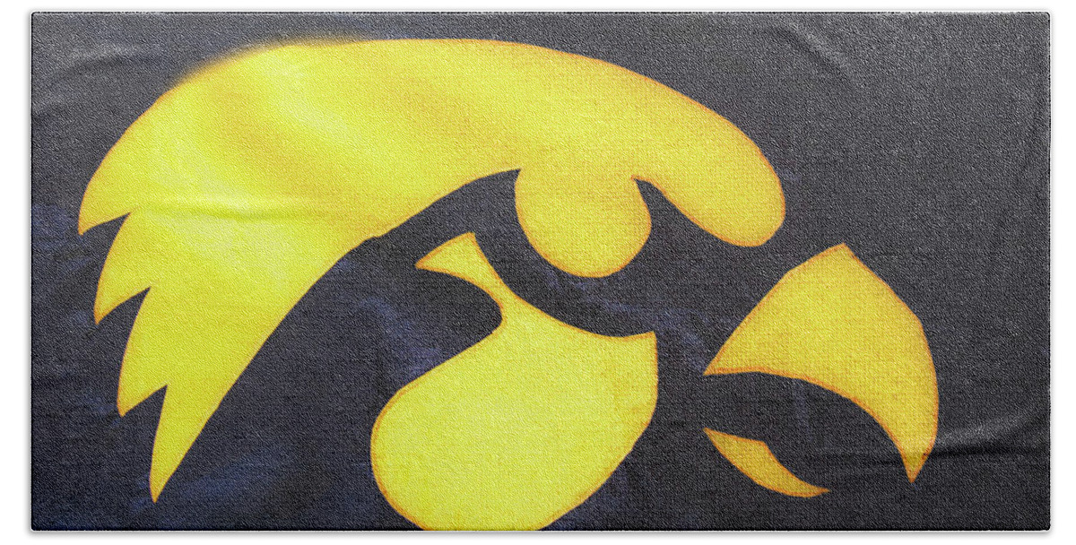 Iowa Hand Towel featuring the photograph 10724 Iowa Hawkeye by Pamela Williams