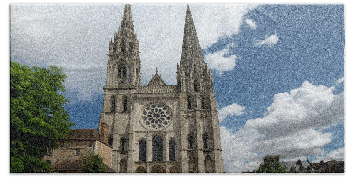Architecture Bath Towel featuring the digital art Notre Dame de Chartes Cathedral #17 by Carol Ailles