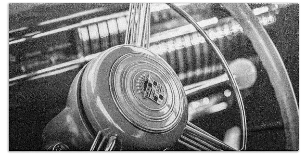 1940 Cadillac 60 Special Sedan Steering Wheel Bath Towel featuring the photograph 1940 Cadillac 60 Special Sedan Steering Wheel -197bw by Jill Reger