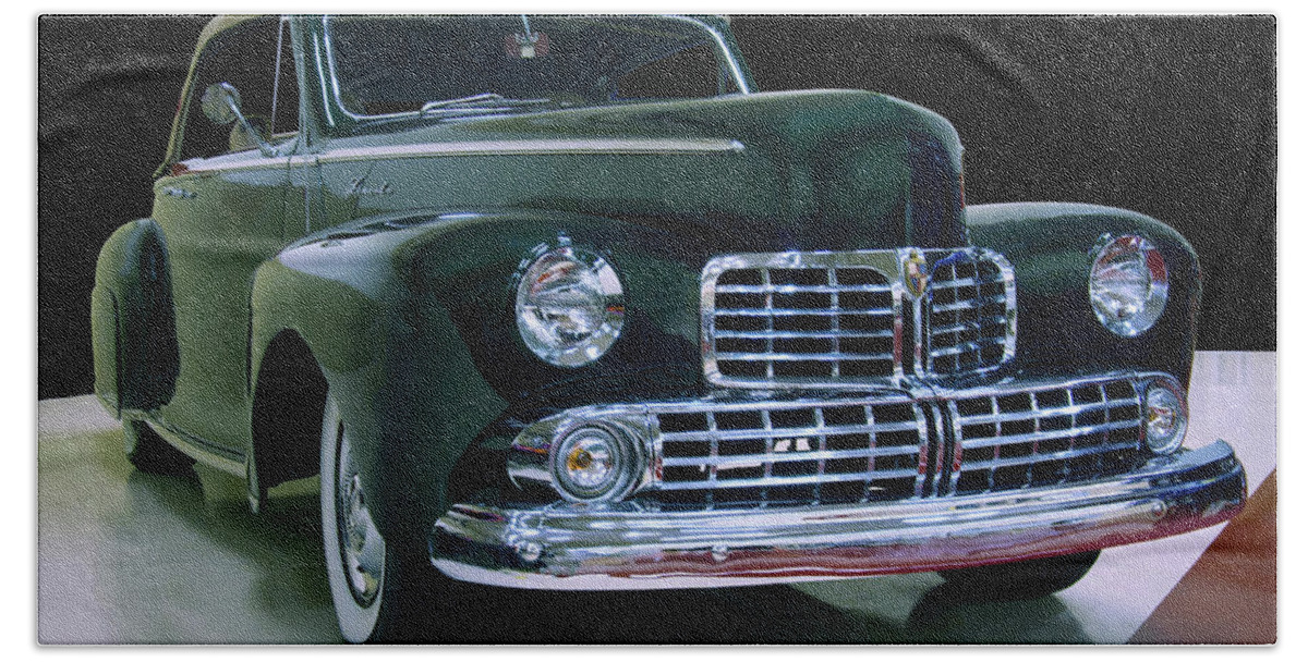 1946 Lincoln Convertible Hand Towel featuring the photograph 1946 Lincoln Convertible by Flees Photos