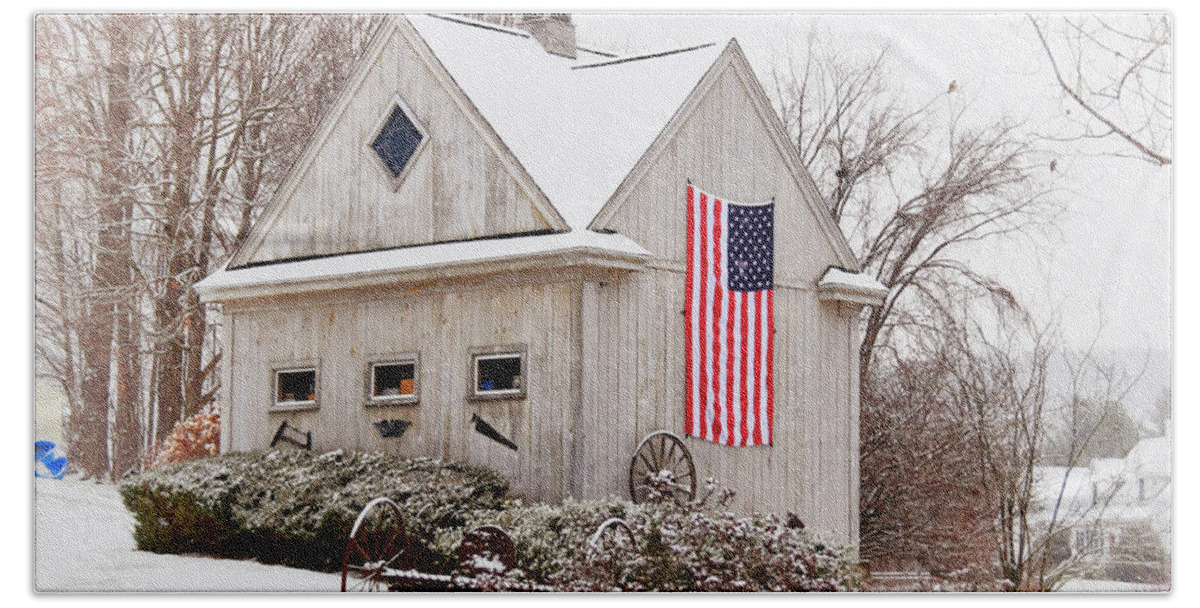 Blue Hand Towel featuring the photograph Patriotic Barn #2 by Tricia Marchlik