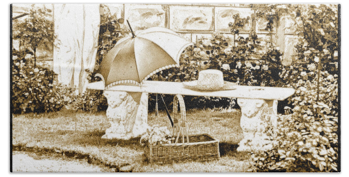 Philadelphia Flower Show Bath Towel featuring the photograph Philadelphia Flower Show Display, 1916 by A Macarthur Gurmankin