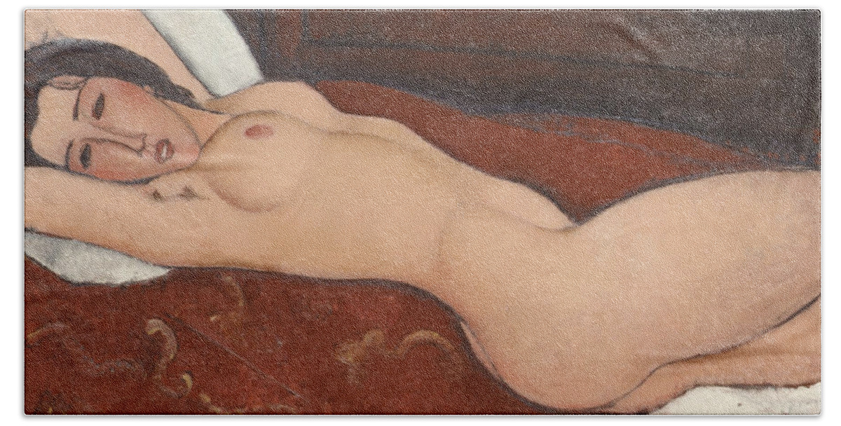 Amedeo Modigliani Bath Towel featuring the painting Reclining Nude #3 by Amedeo Modigliani