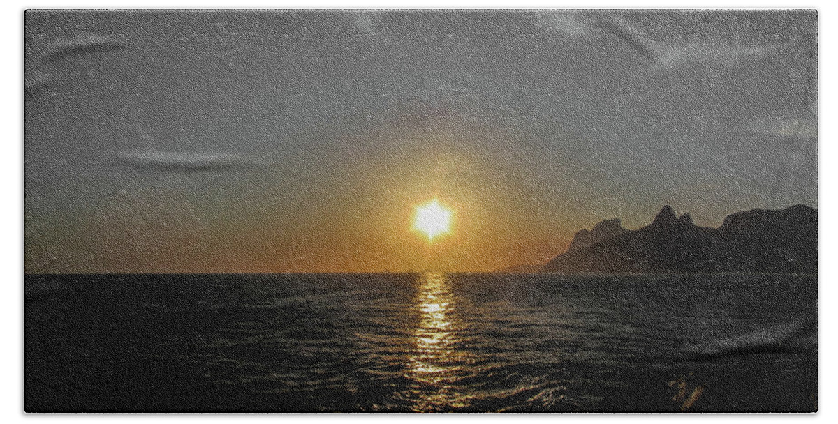 Riodejaneiro Bath Towel featuring the photograph Sunset #3 by Cesar Vieira