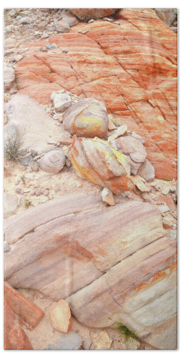 Valley Of Fire State Park Hand Towel featuring the photograph Multicolored Sandstone in Valley of Fire #39 by Ray Mathis
