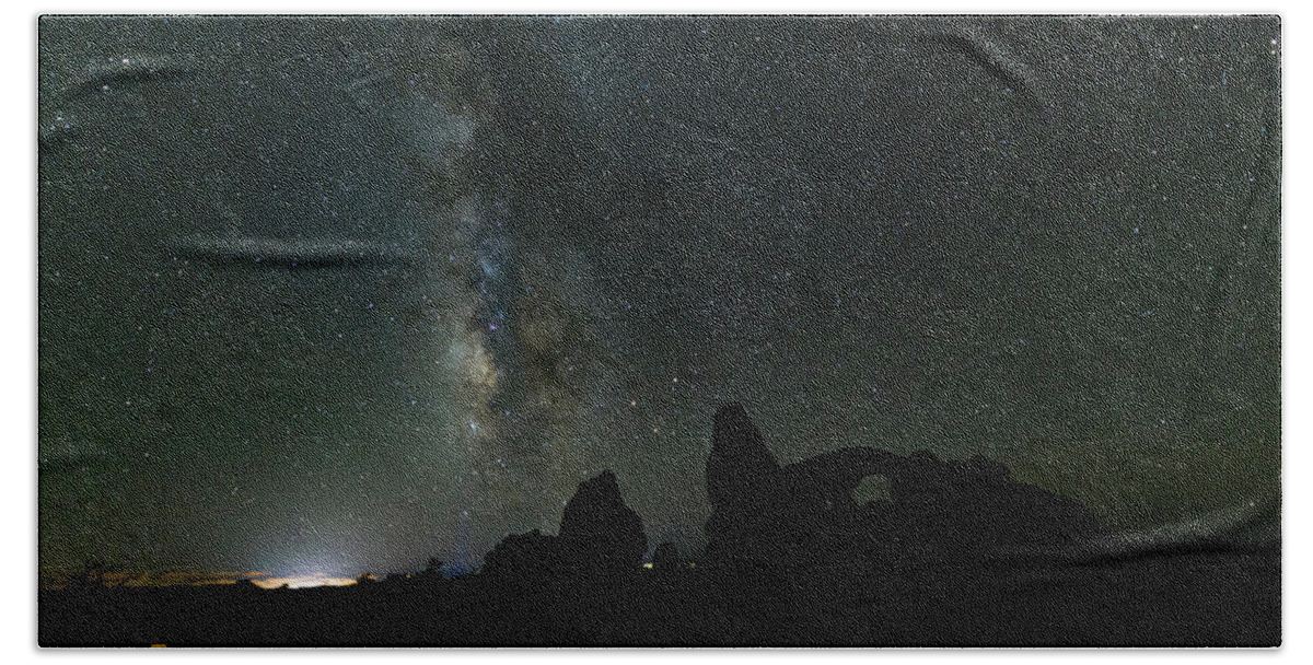 Colorado Plateau Hand Towel featuring the photograph The Milky Way #3 by Jim Thompson